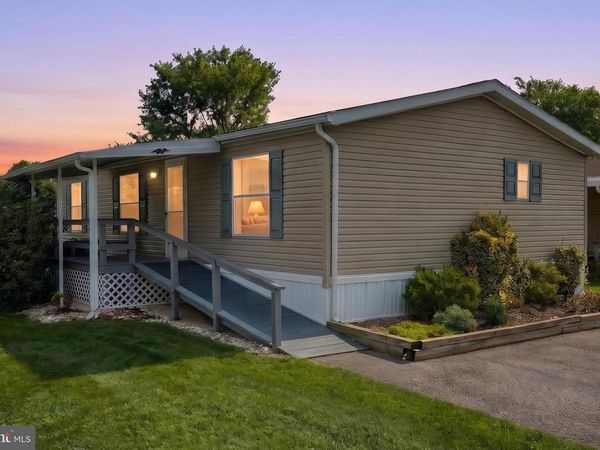 123 MIMOSA DRIVE , YORK, PA 17402