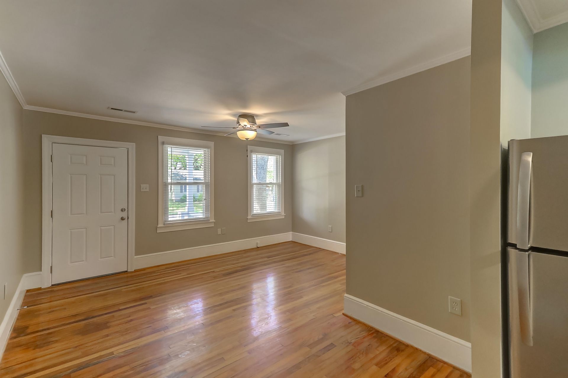 5002 Alpha Street Photo 18