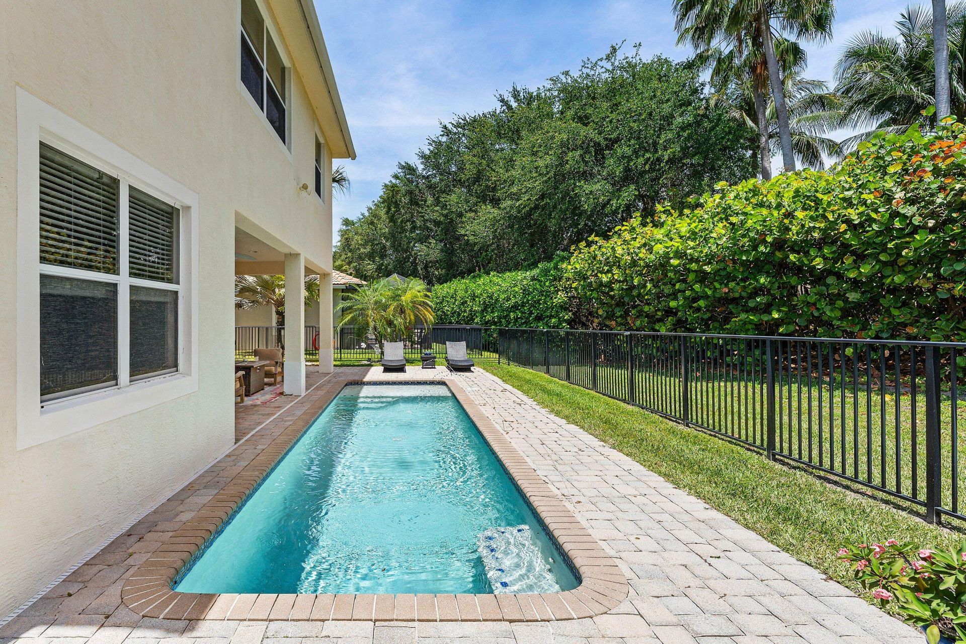 12085 Aviles Circle, Palm Beach Gardens, FL 33418 Main Photo
