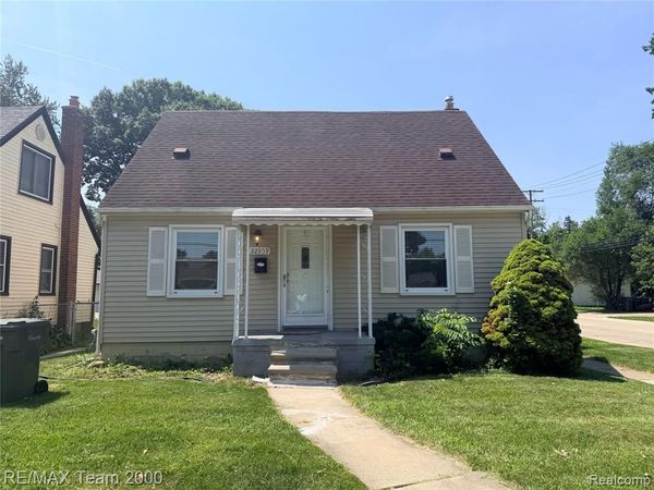 22959 Cleveland Street, Dearborn, MI 48124