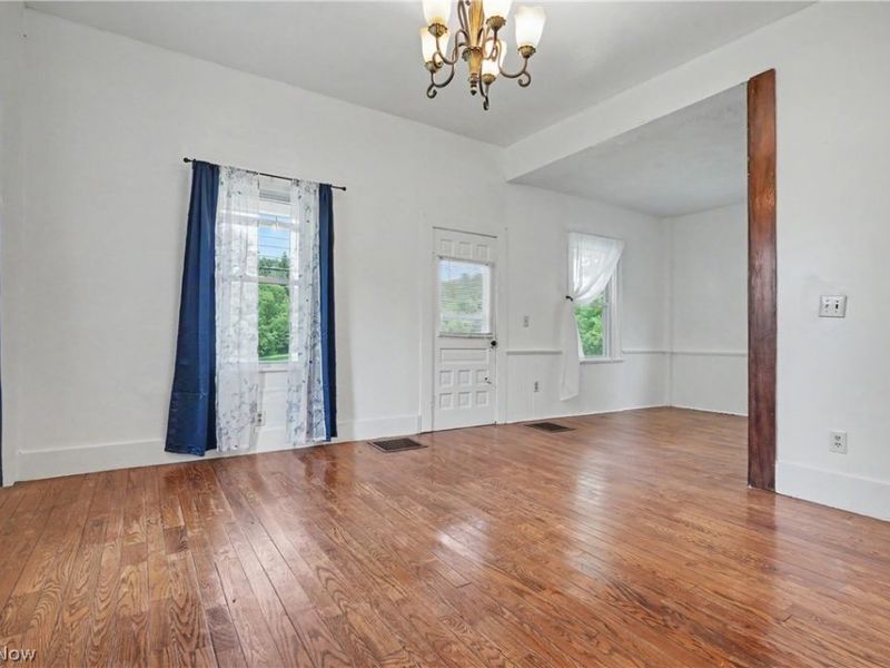 9470 Tallmadge Road, Diamond, OH 44412 Photo 25
