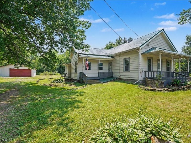 9470 Tallmadge Road, Diamond, OH 44412 Photo 3