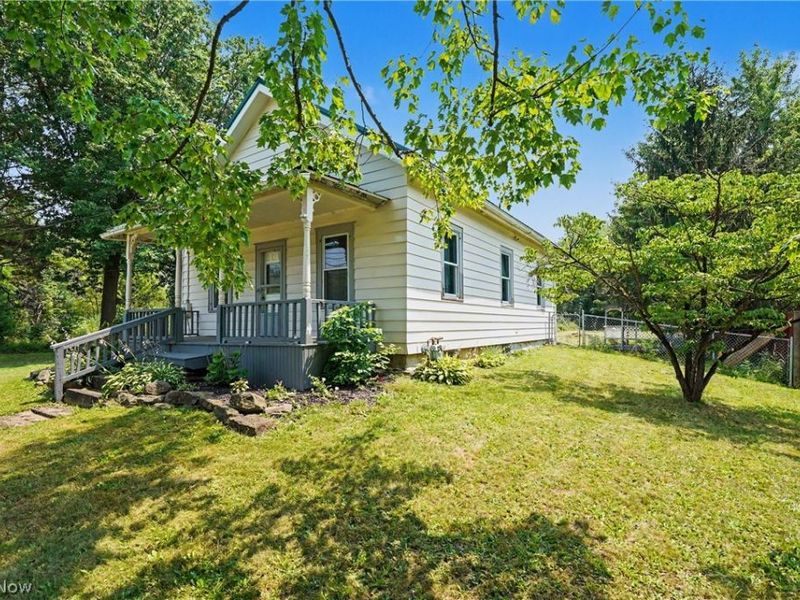 9470 Tallmadge Road, Diamond, OH 44412 Photo 5