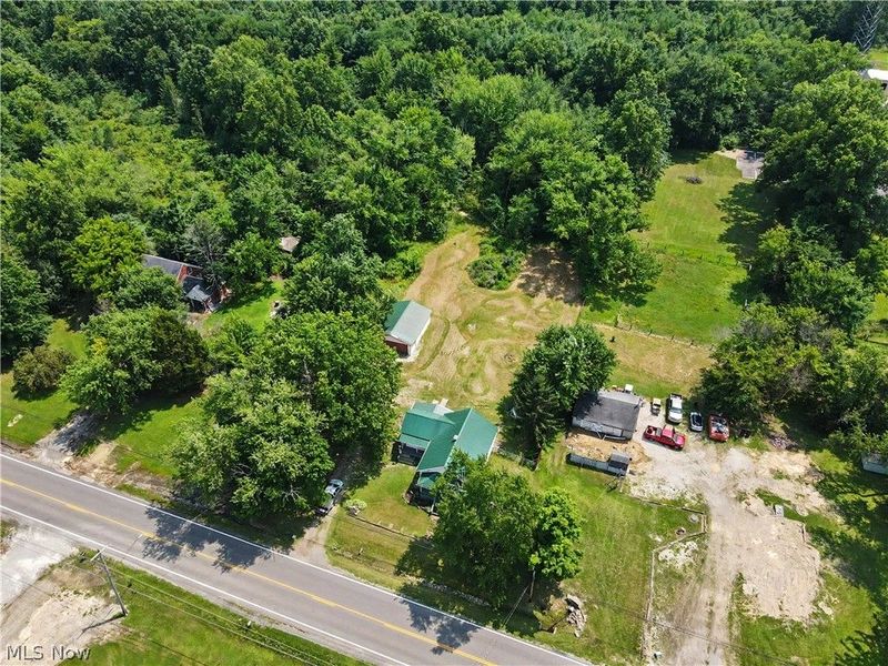 9470 Tallmadge Road, Diamond, OH 44412 Photo 7