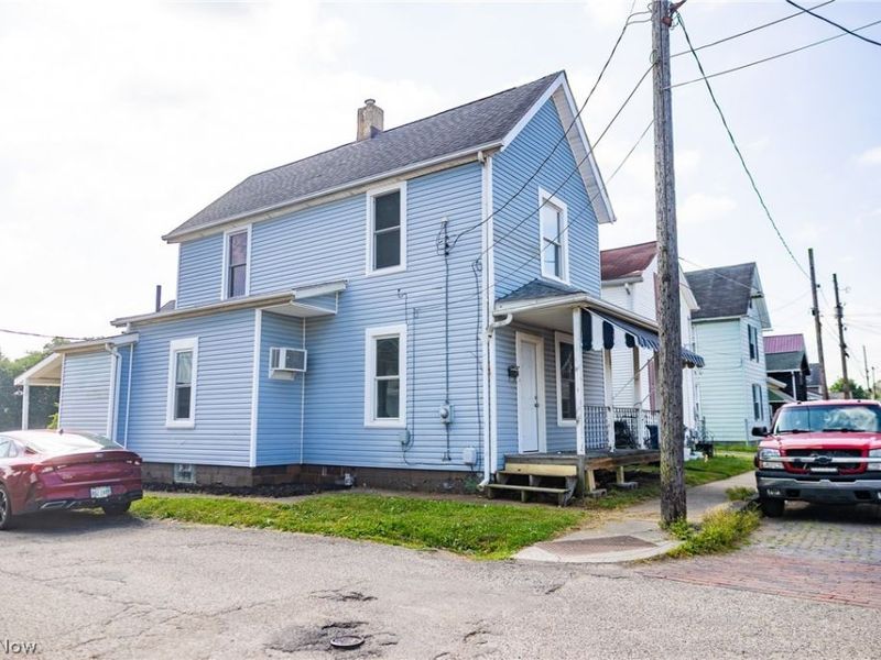 24 Houston Street SW, Massillon, OH 44647 Photo 2