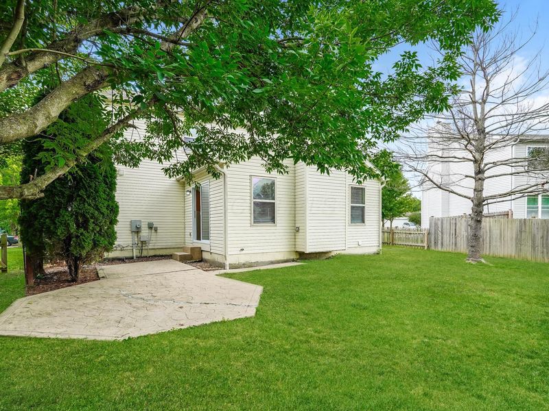 1915 Berwick Court , Delaware, OH 43015 Photo 14