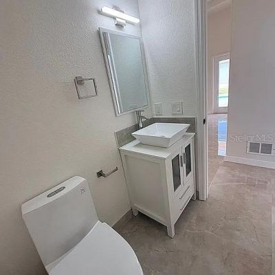 7462 Featherstone Boulevard, Sarasota, FL 34238 Photo
