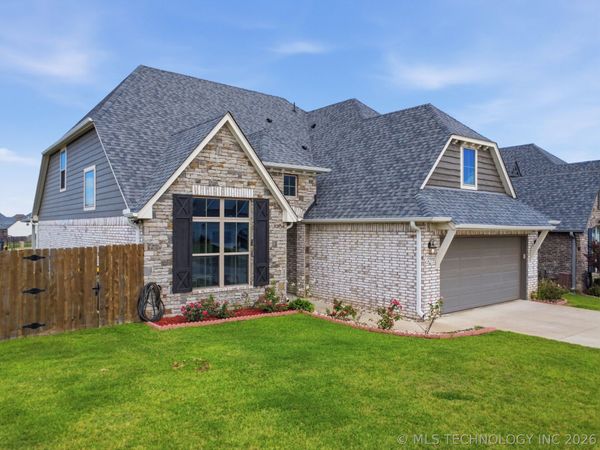 12598 S 6th Street, Jenks, OK 74037