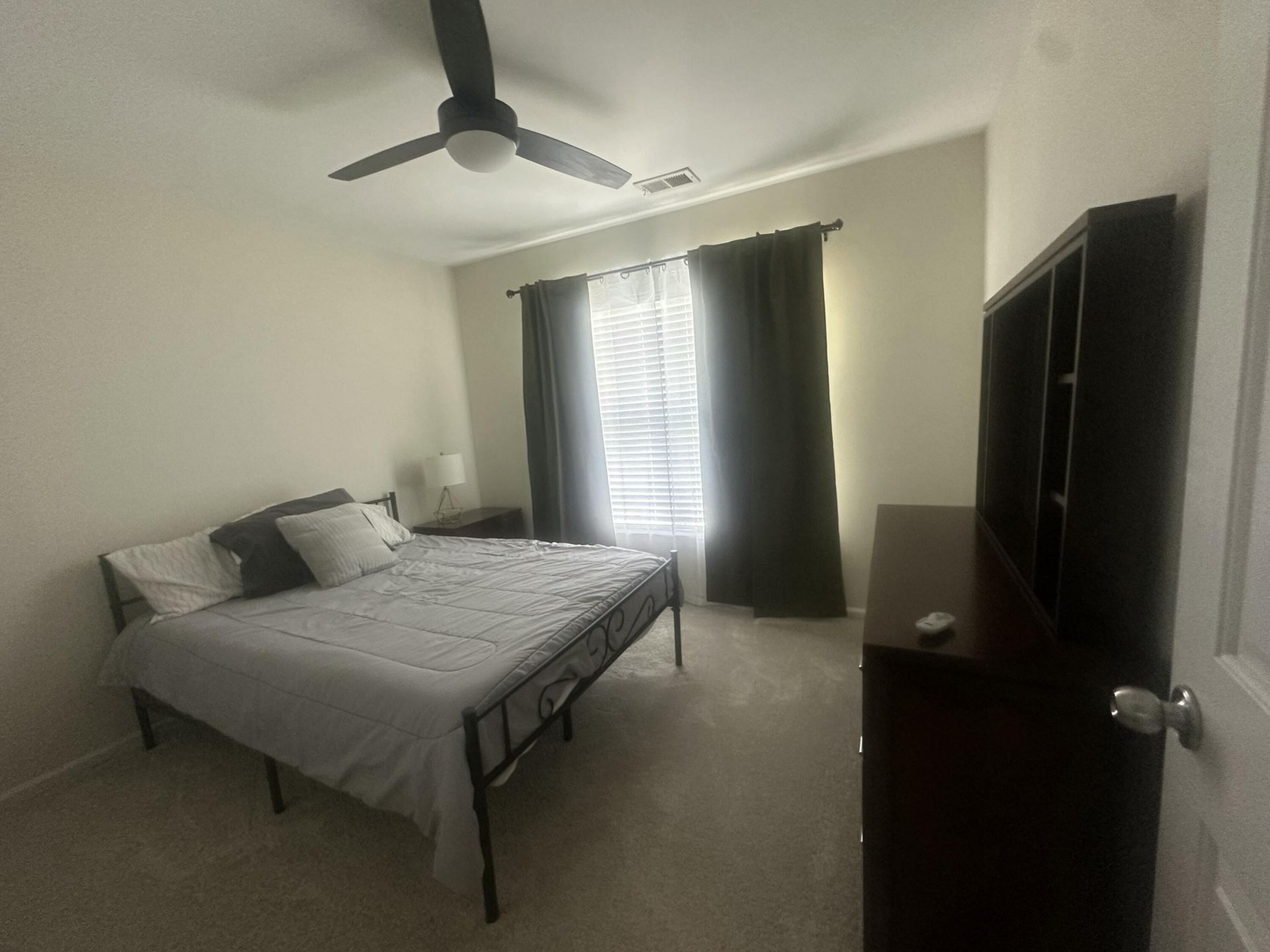 244 Avonshire Drive Photo 17