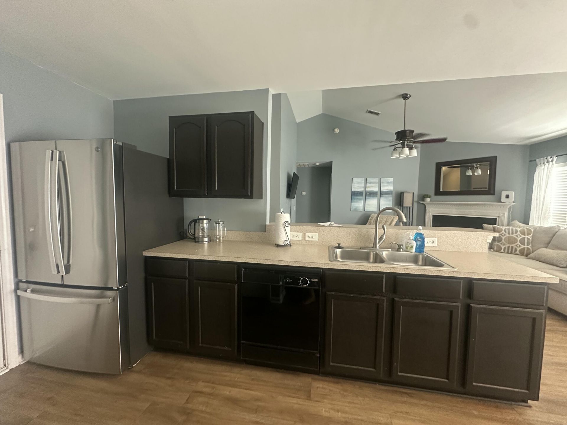 244 Avonshire Drive Photo 9