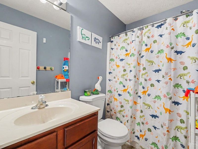 5813 Hall Court, Goshen Twp, OH 45140 Photo 22