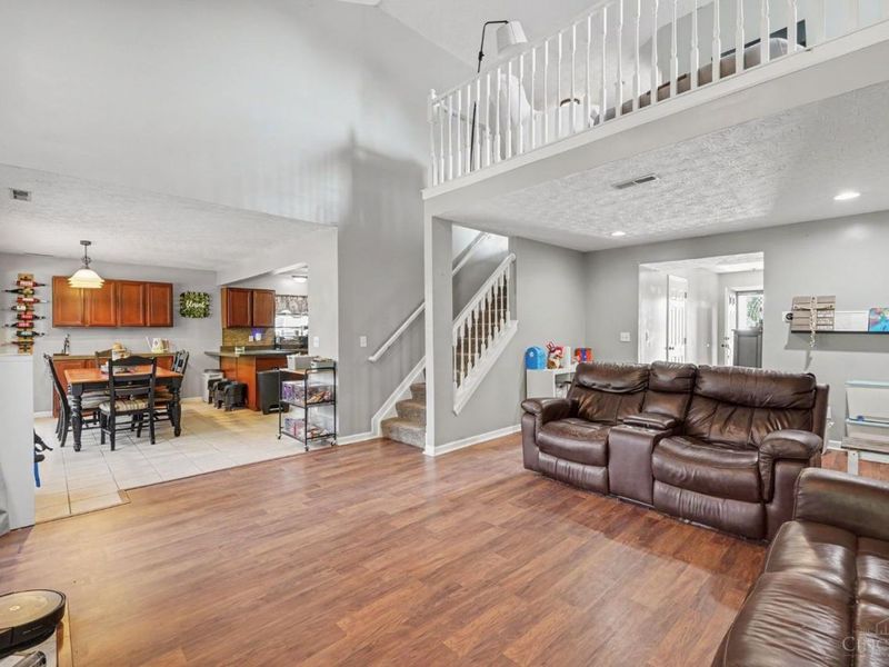 5813 Hall Court, Goshen Twp, OH 45140 Photo 8