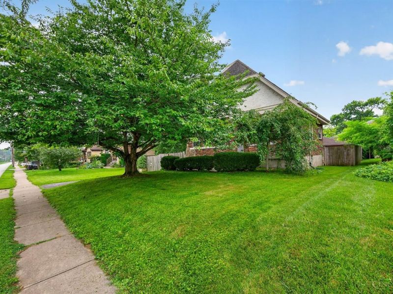 3723 Brotherton Road, Cincinnati, OH 45209 Photo 2
