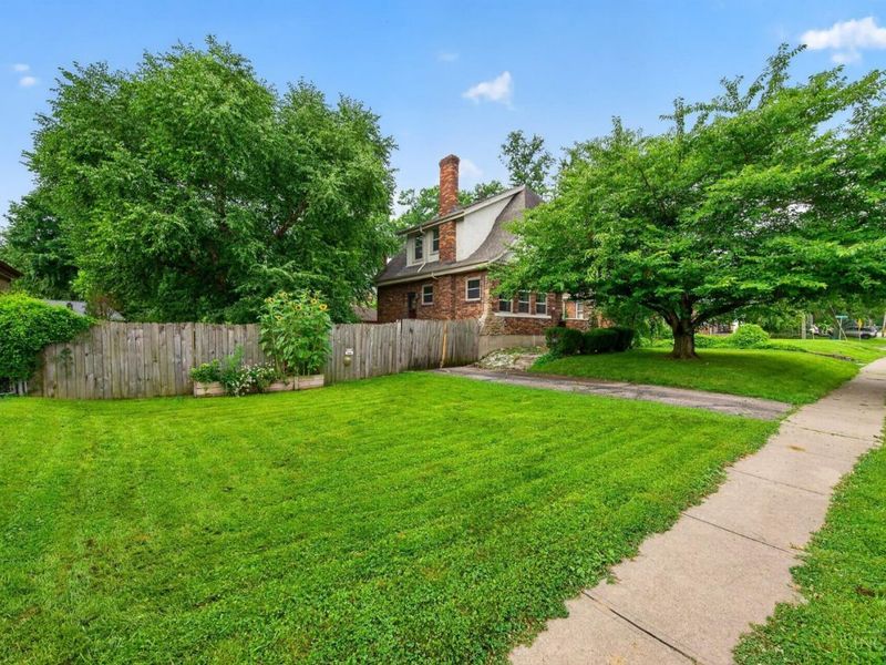3723 Brotherton Road, Cincinnati, OH 45209 Photo 3