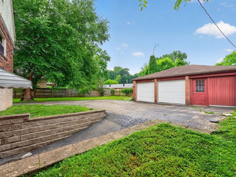 3723 Brotherton Road, Cincinnati, OH 45209 Photo 42
