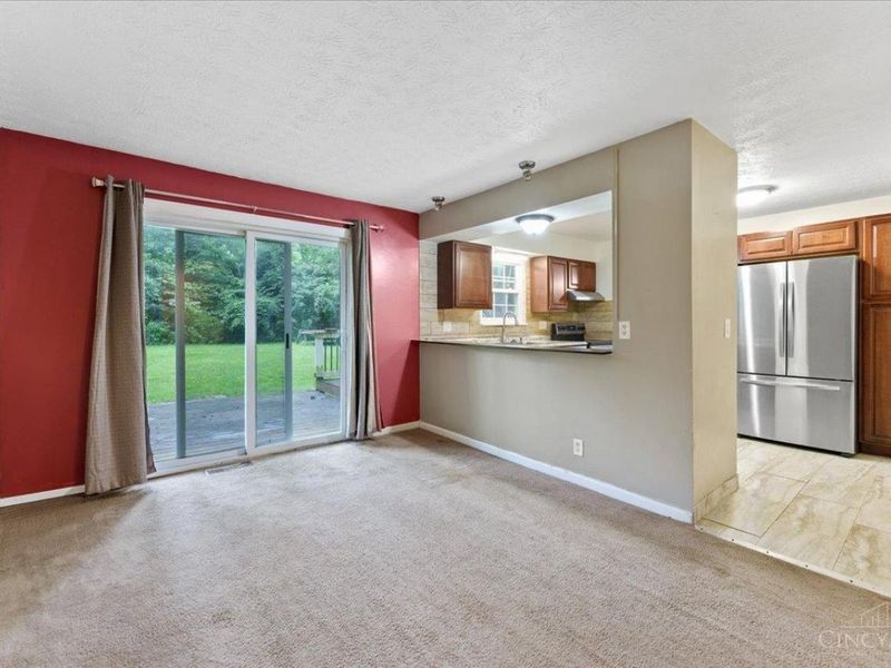 3878 Witham Woods Drive, Union Twp, OH 45245 Photo 4