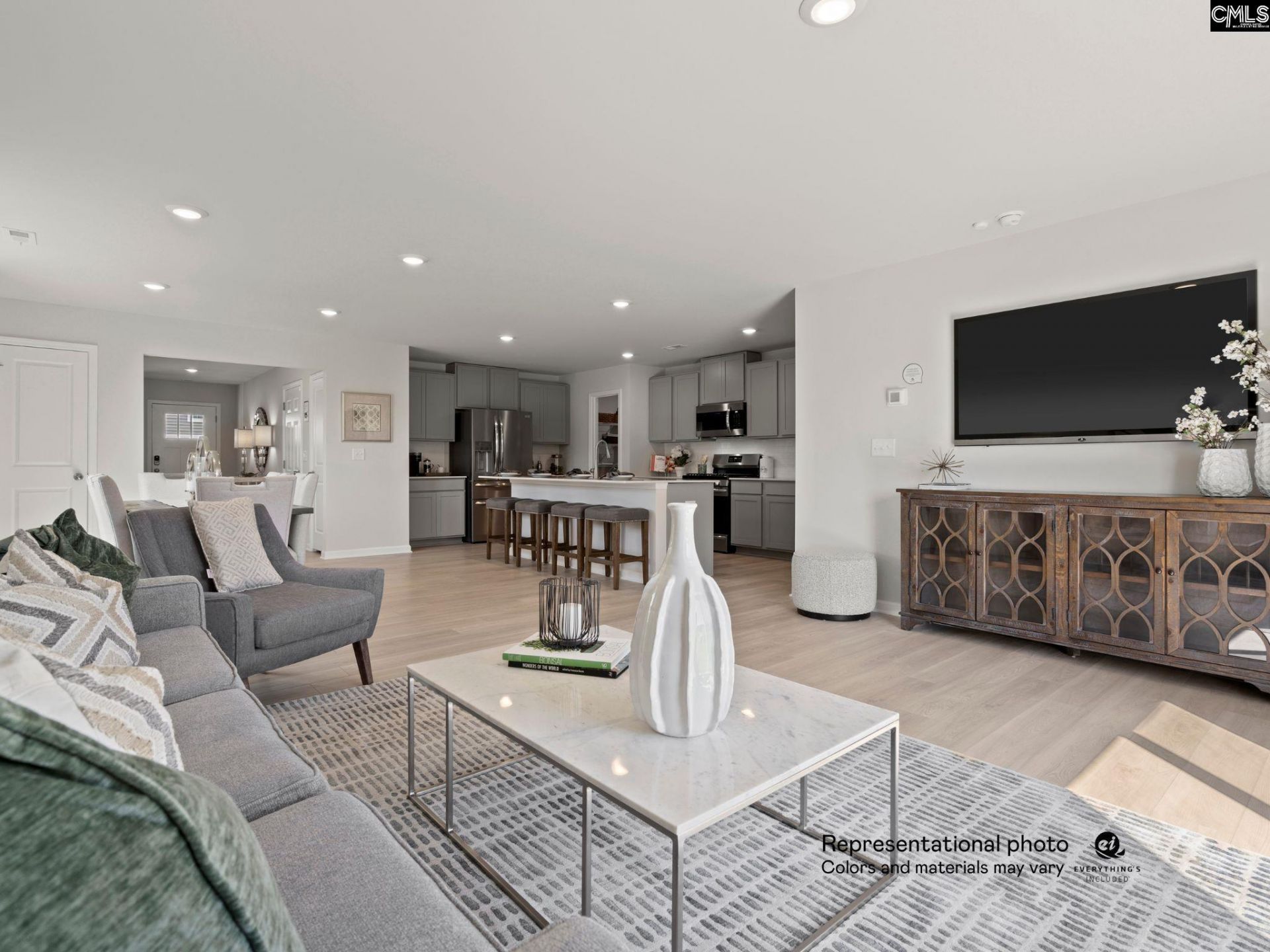 642 Richmond Road Photo 32