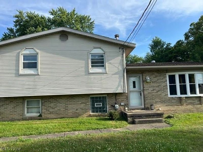 3426 33rd Street NE, Canton, OH 44705 Photo 2