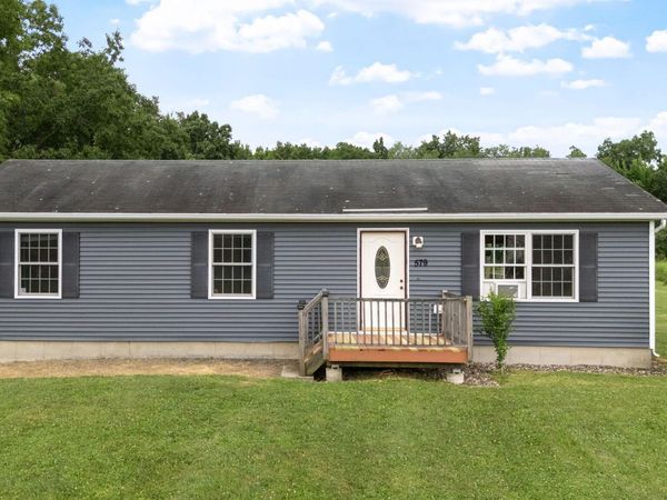 579 S Kelley Road, Schenectady, NY 12306