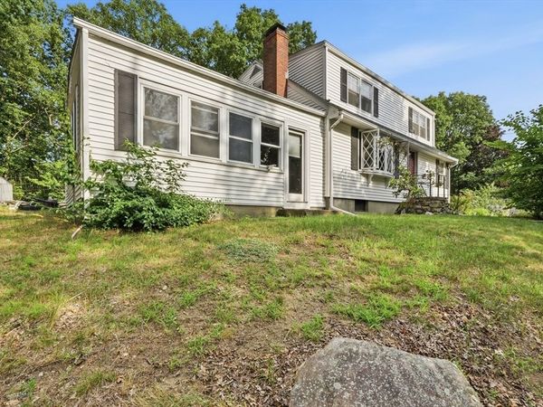 28 Spring Rd, Westborough, MA 01581
