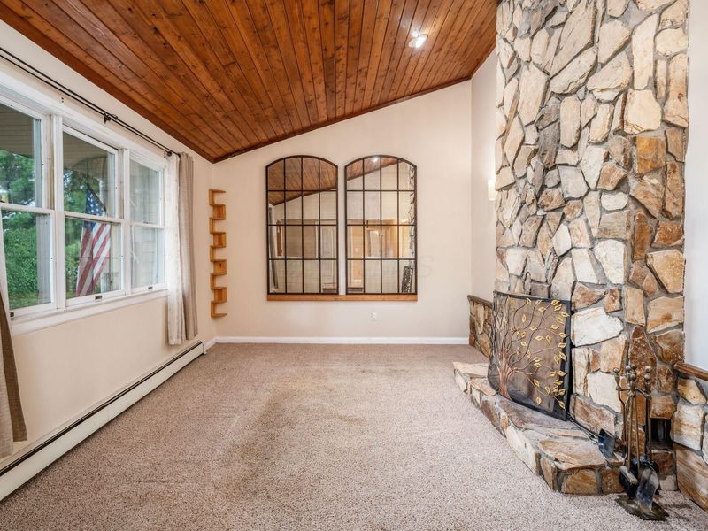 7373 Harlem Road, Westerville, OH 43081 Photo 2