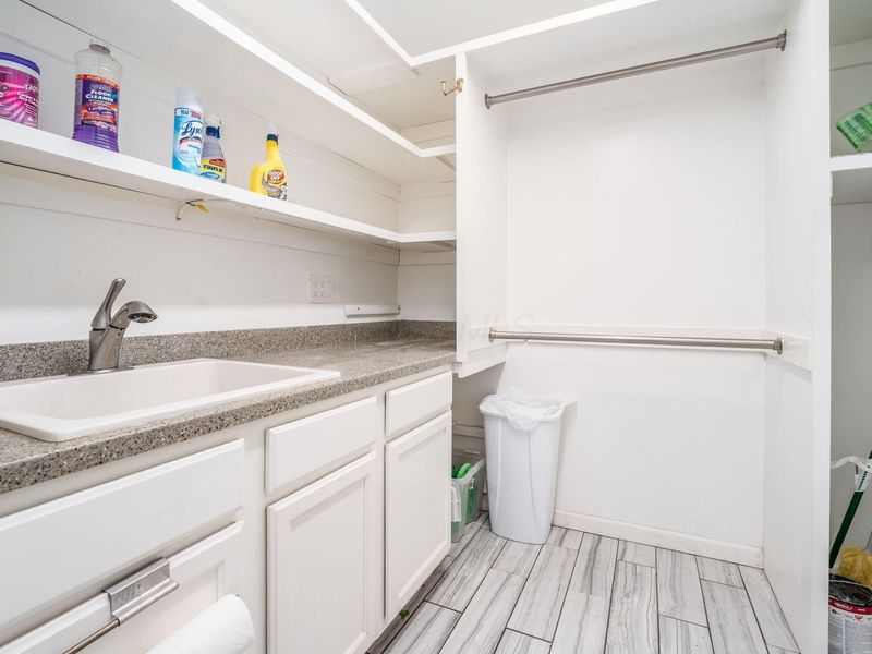 7373 Harlem Road, Westerville, OH 43081 Photo 6