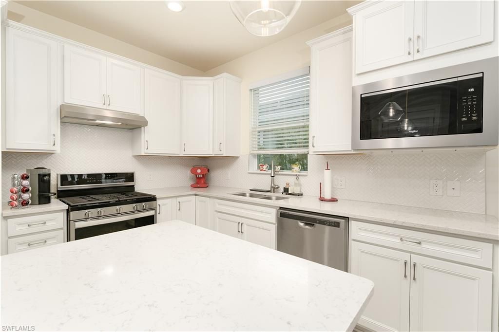 10779 Manatee Key Ln, Estero, FL 33928 Photo