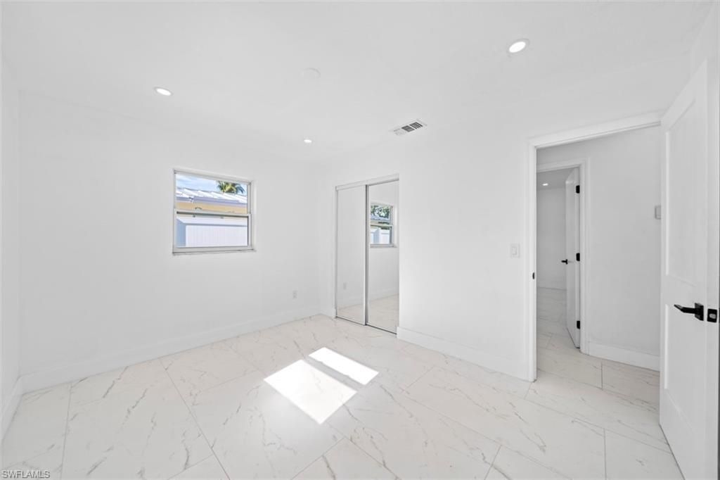 5551 Sunrise Dr , Fort Myers, FL 33919 Photo