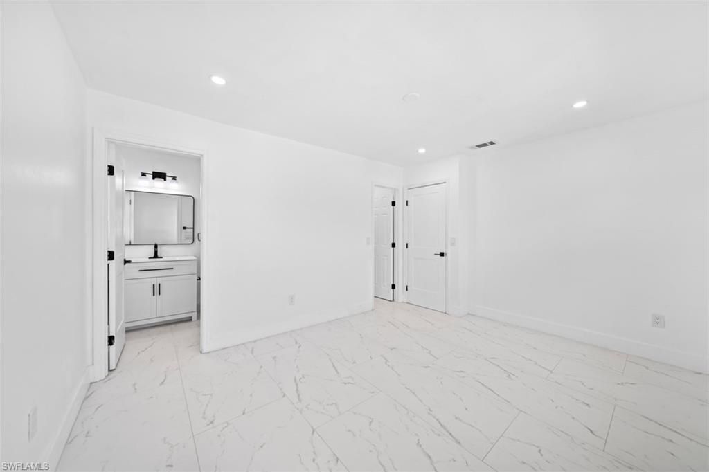 5551 Sunrise Dr , Fort Myers, FL 33919 Photo