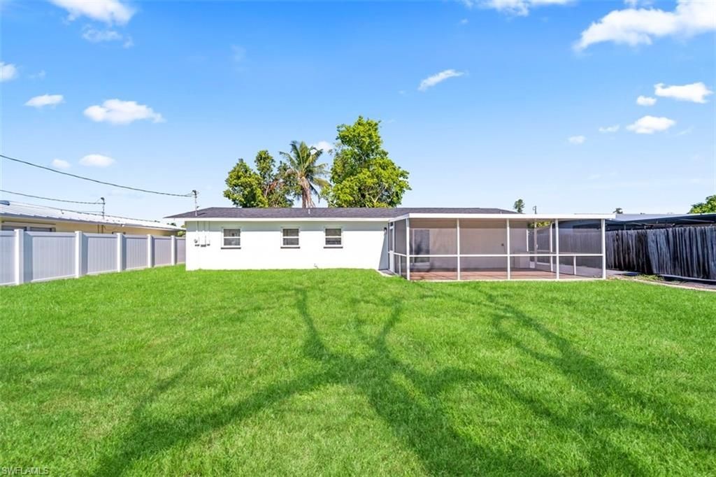 5551 Sunrise Dr , Fort Myers, FL 33919 Photo