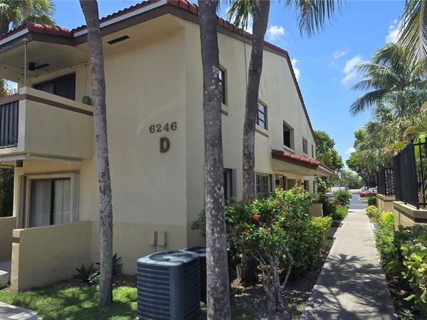 6246 SW 136th Ct , Unit D101, Miami, FL 33183