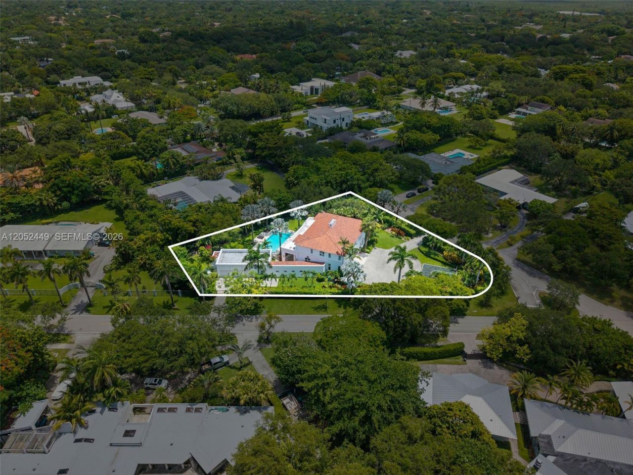 6201 Chapman Field Dr , Pinecrest, FL 33156 Photo