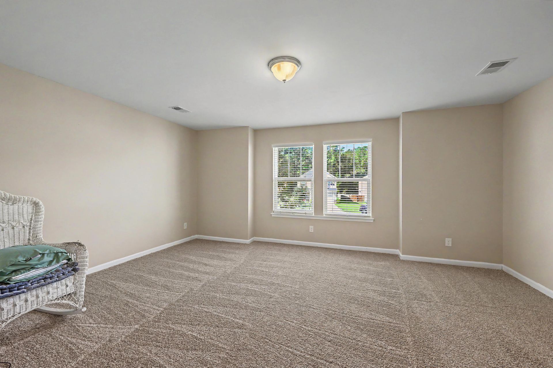 1519 Migration Point Photo 32
