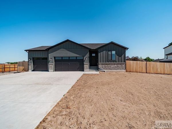 4777 E Miles Drive, IONA, ID 83427