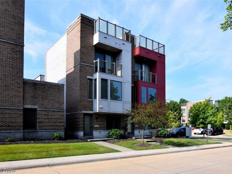 1397 Slate Court, Cleveland Heights, OH 44118 Photo 1