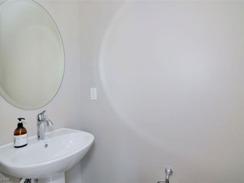 1397 Slate Court, Cleveland Heights, OH 44118 Photo 23