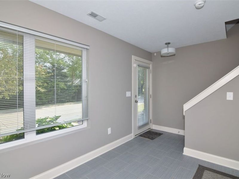 1397 Slate Court, Cleveland Heights, OH 44118 Photo 5