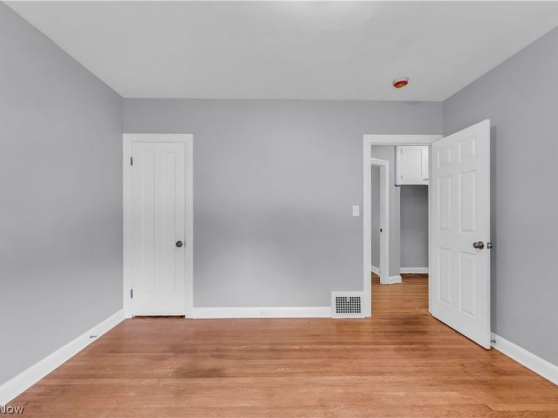 3852 E 140th Street, Cleveland, OH 44128 Photo 15