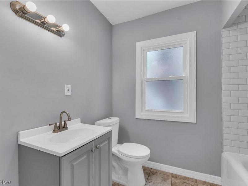 3852 E 140th Street, Cleveland, OH 44128 Photo 19