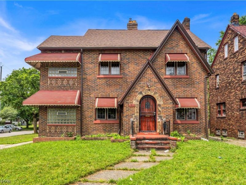 3852 E 140th Street, Cleveland, OH 44128 Photo 2