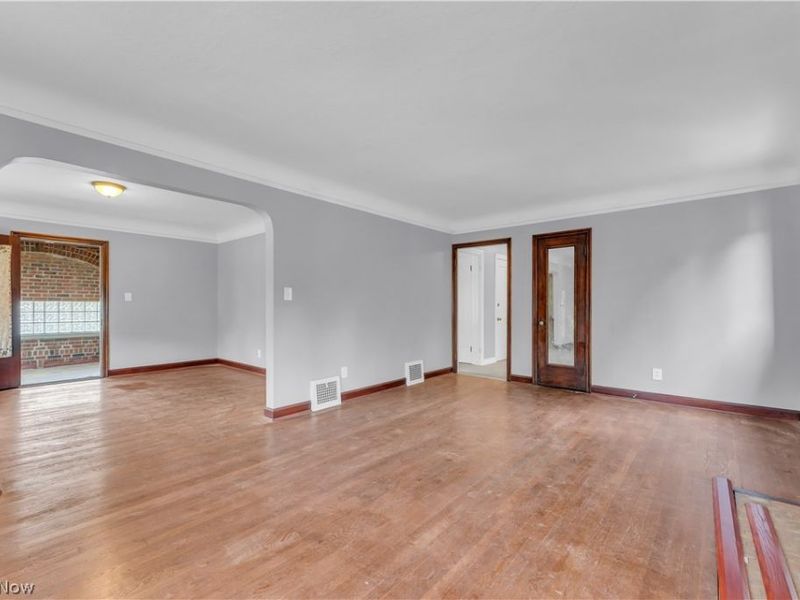3852 E 140th Street, Cleveland, OH 44128 Photo 25