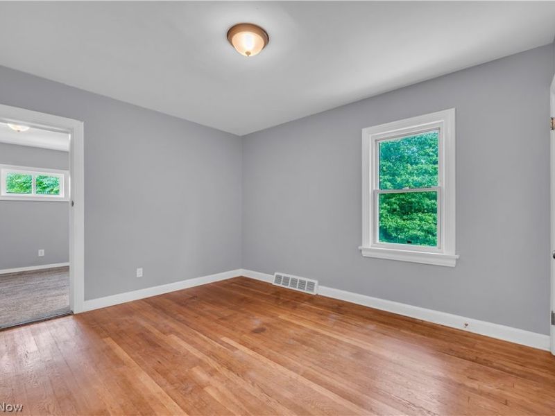 3852 E 140th Street, Cleveland, OH 44128 Photo 35