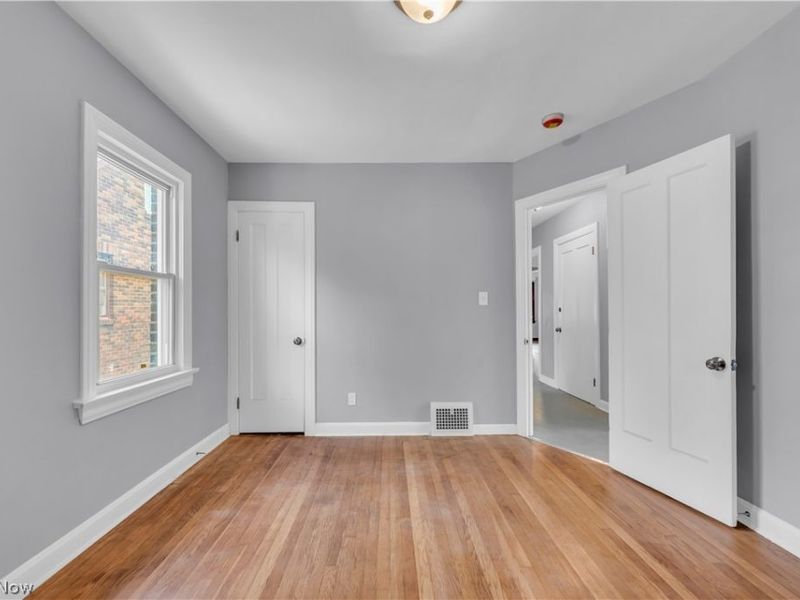 3852 E 140th Street, Cleveland, OH 44128 Photo 36