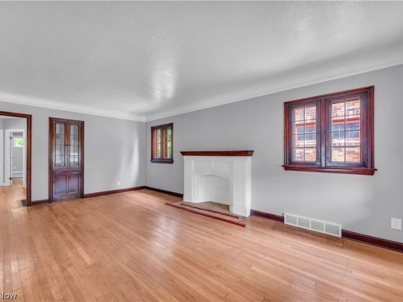 3852 E 140th Street, Cleveland, OH 44128 Photo 4