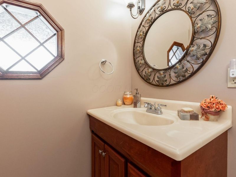 10233 N Crosset Hill Drive, Pickerington, OH 43147 Photo 15