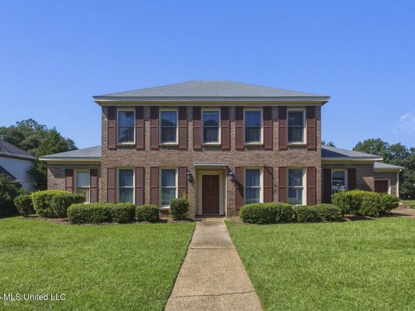 1025 Northpointe Drive, Jackson, MS 39211