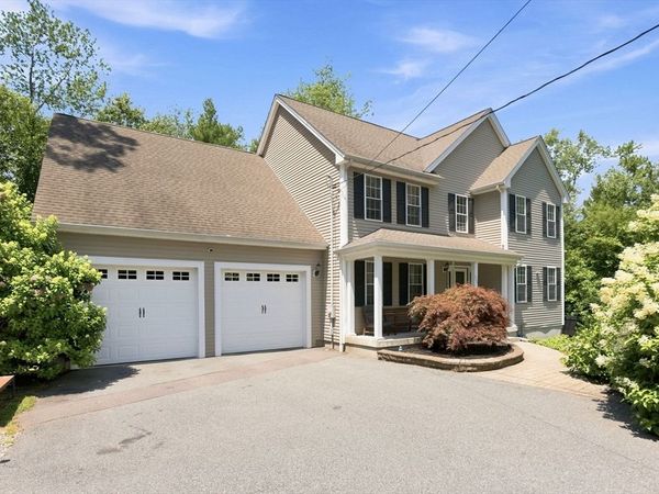 524 Lindsey St, Attleboro, MA 02703