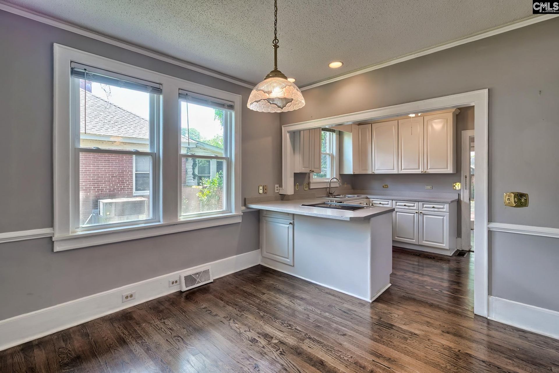 529 Michaelmas (aka M) Avenue  Photo 10