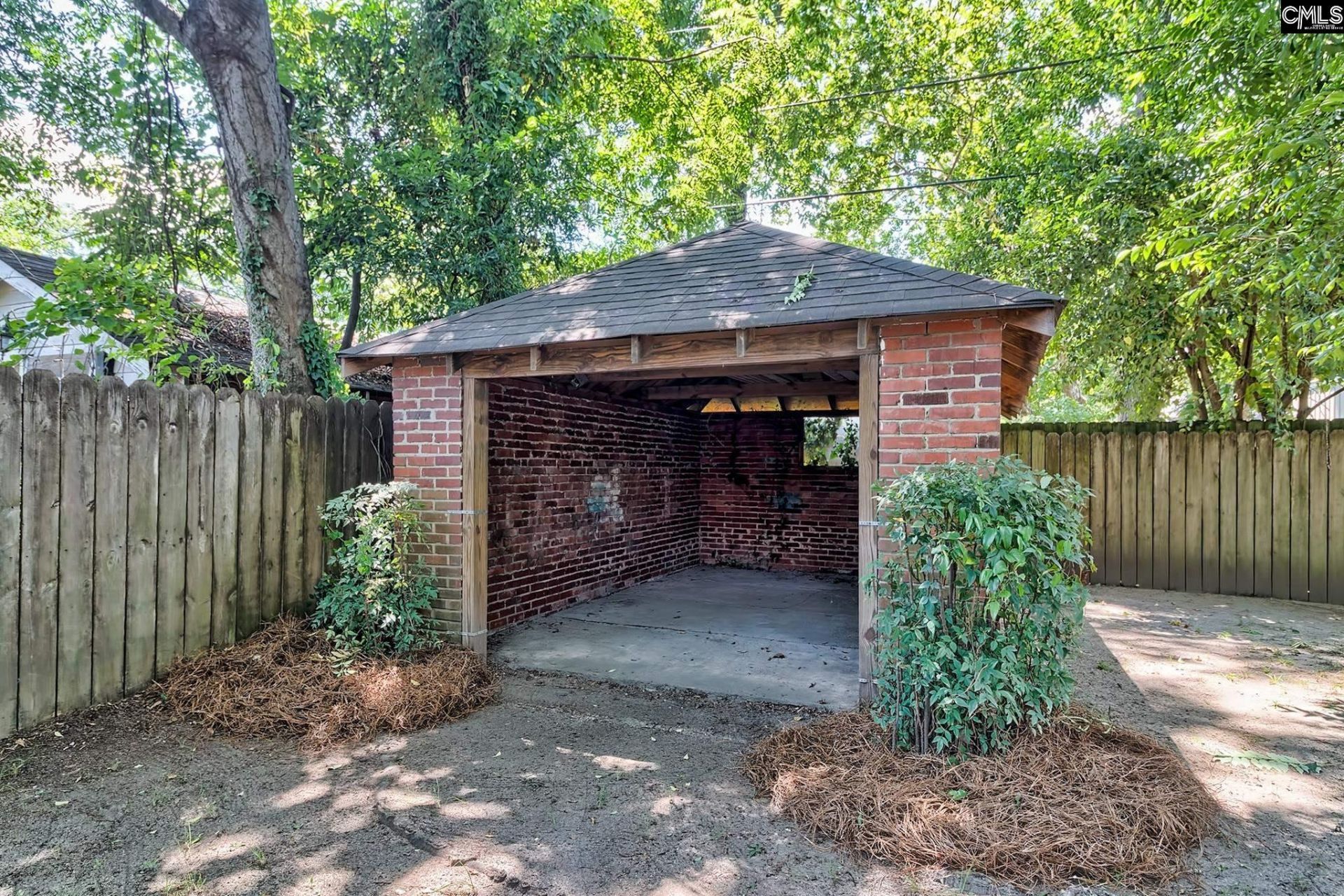 529 Michaelmas (aka M) Avenue  Photo 31