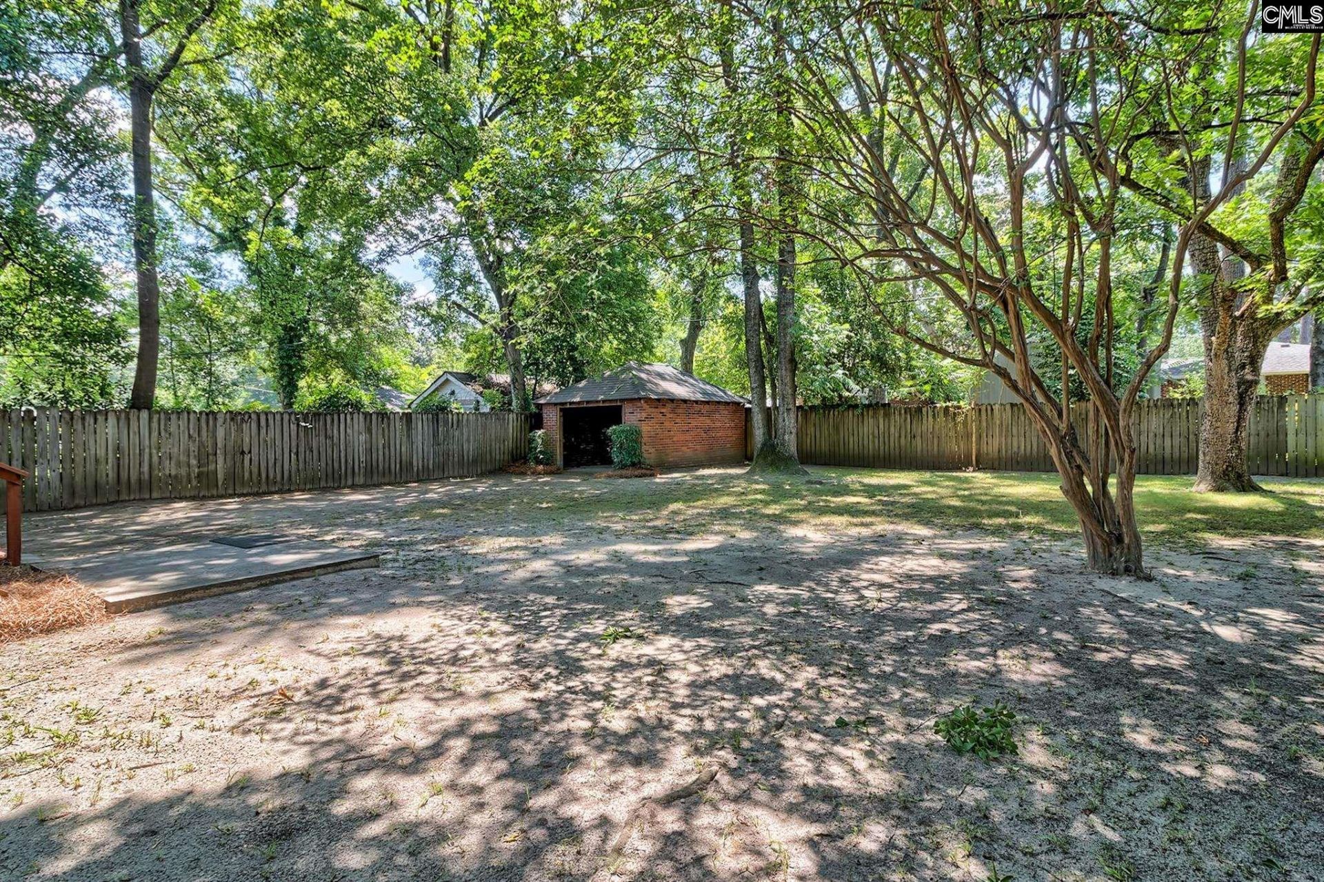 529 Michaelmas (aka M) Avenue  Photo 32